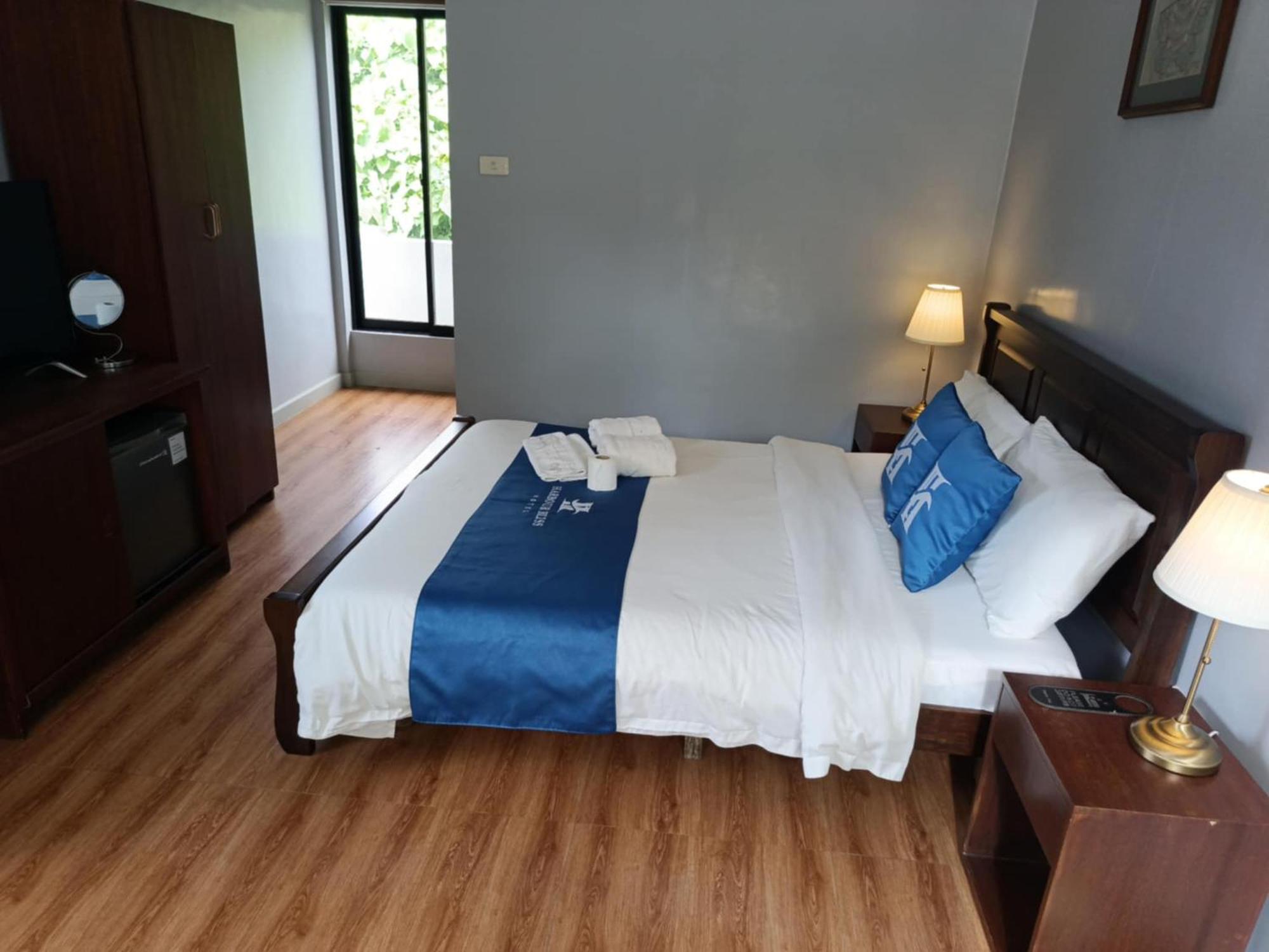 Harbour Bliss Hotel 科隆 外观 照片